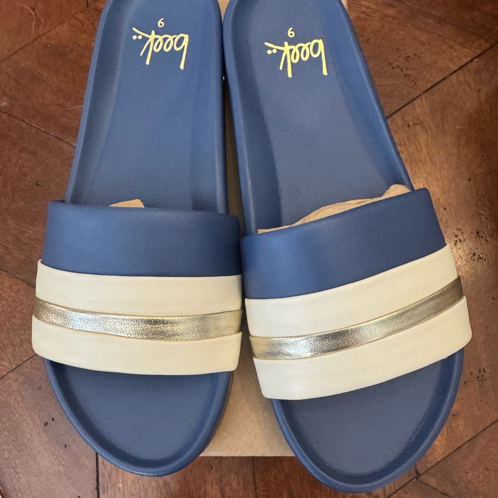 Beek navy Slide Sandals